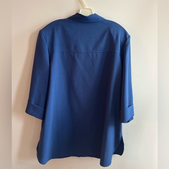 TanJay Blue Button-down Blouse size 10 - Picture 7 of 7